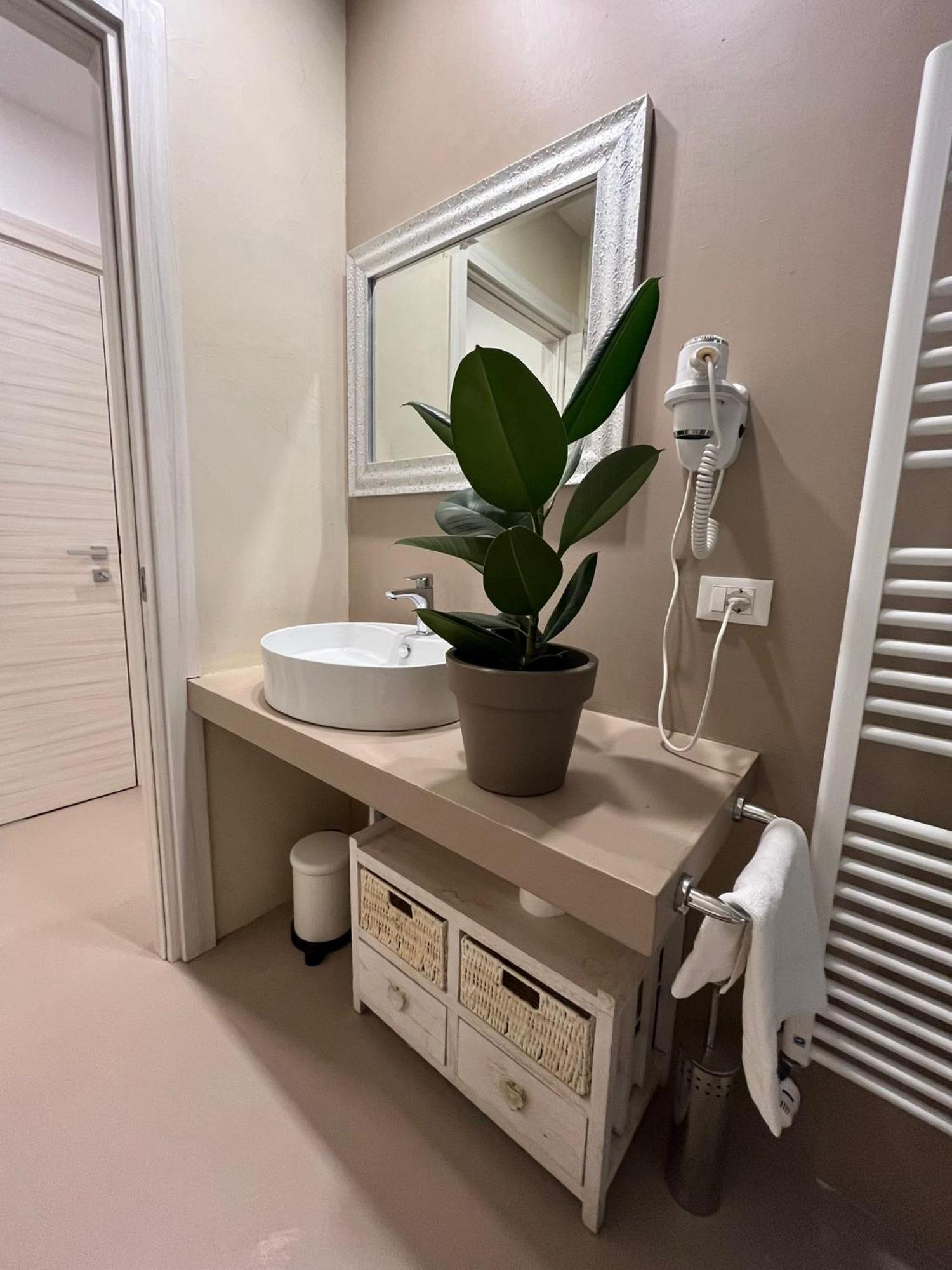 Venus Suites Cervia Buitenkant foto