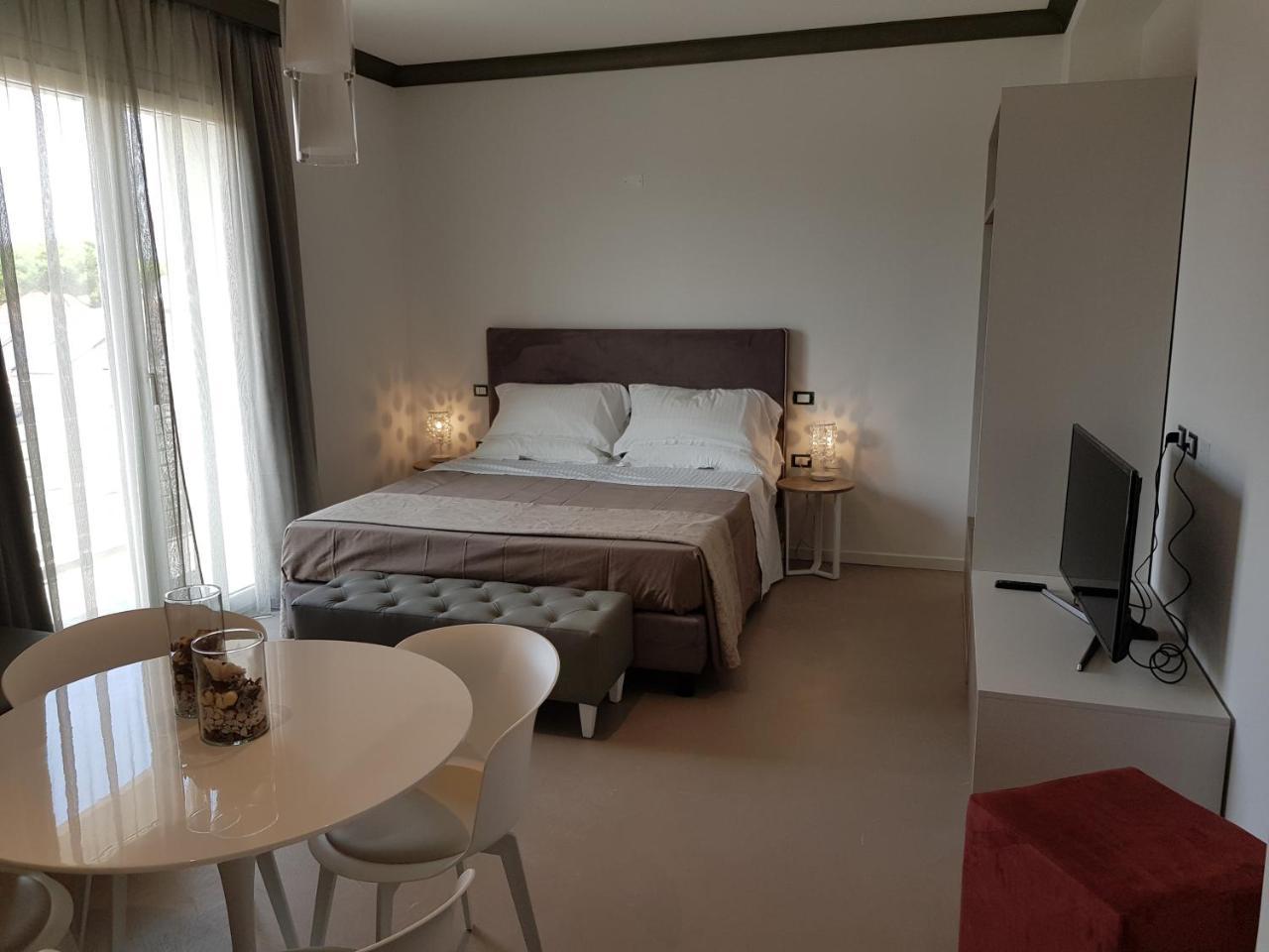 Venus Suites Cervia Buitenkant foto