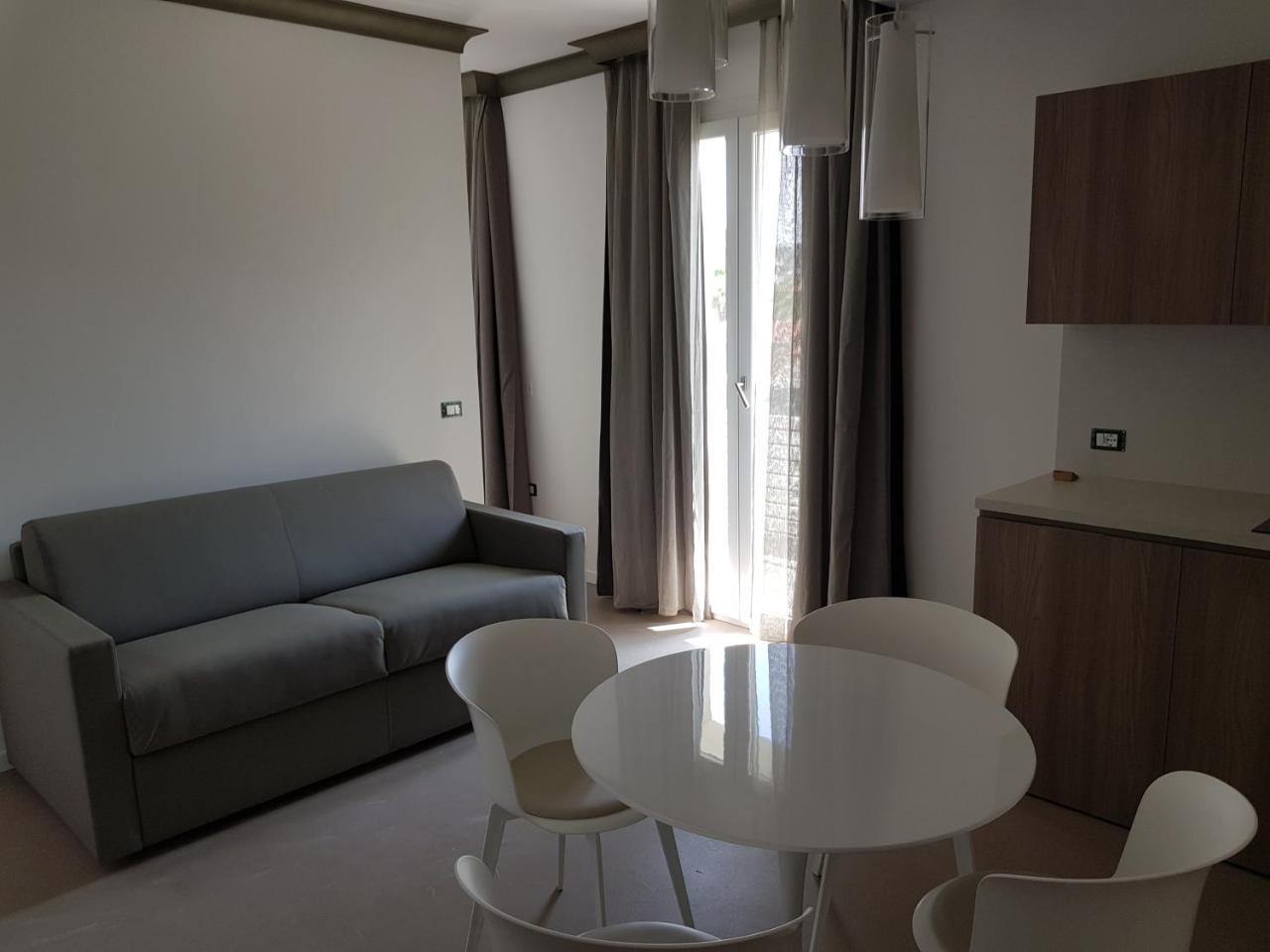 Venus Suites Cervia Buitenkant foto